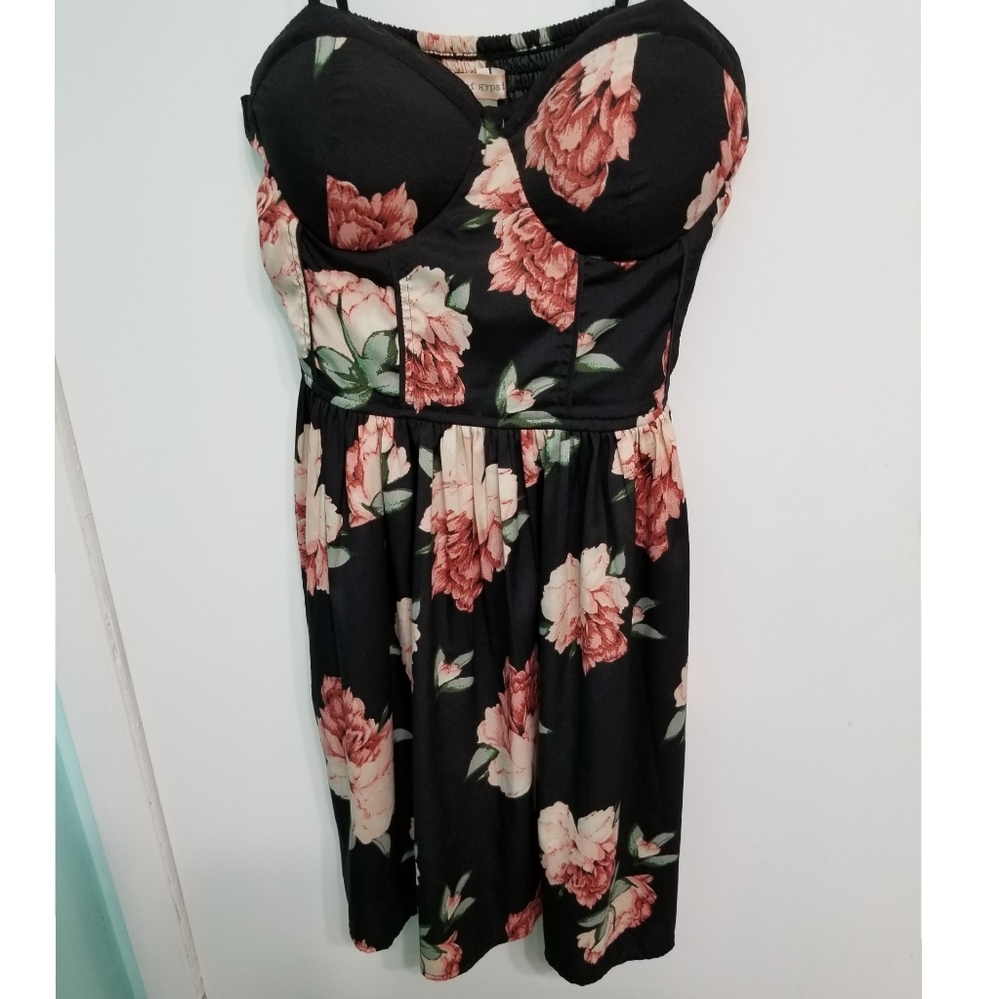 Vintage style rose dress